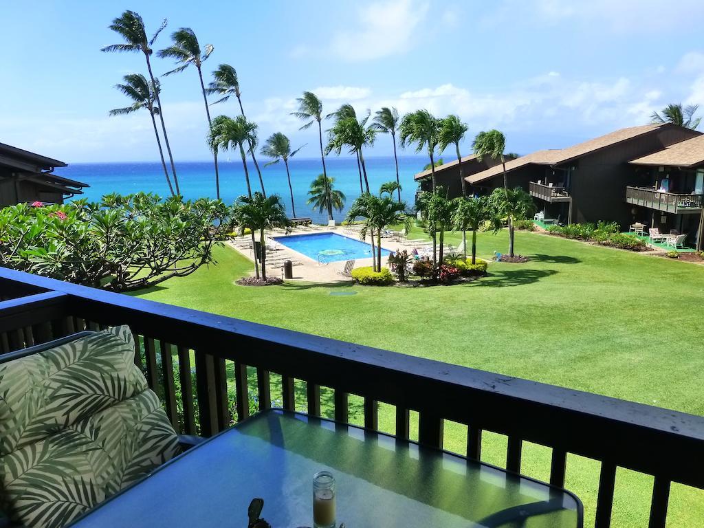 Mahina Surf 220 By Redawning Aparthotel Lahaina Buitenkant foto