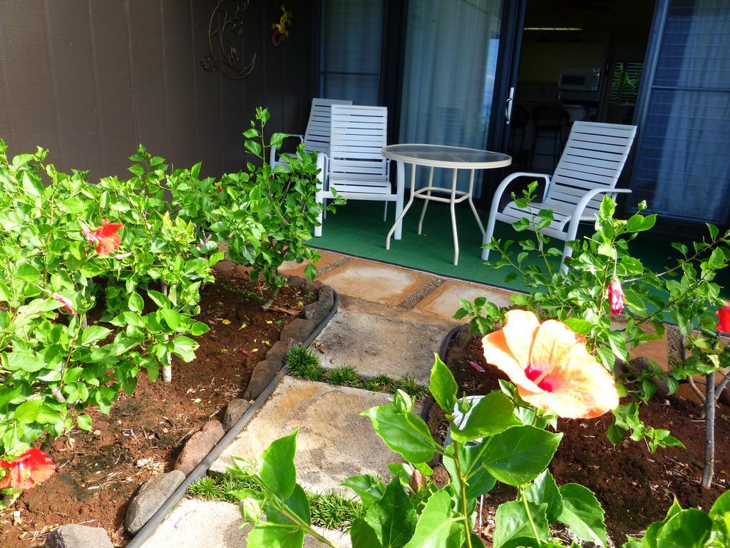 Mahina Surf 220 By Redawning Aparthotel Lahaina Buitenkant foto