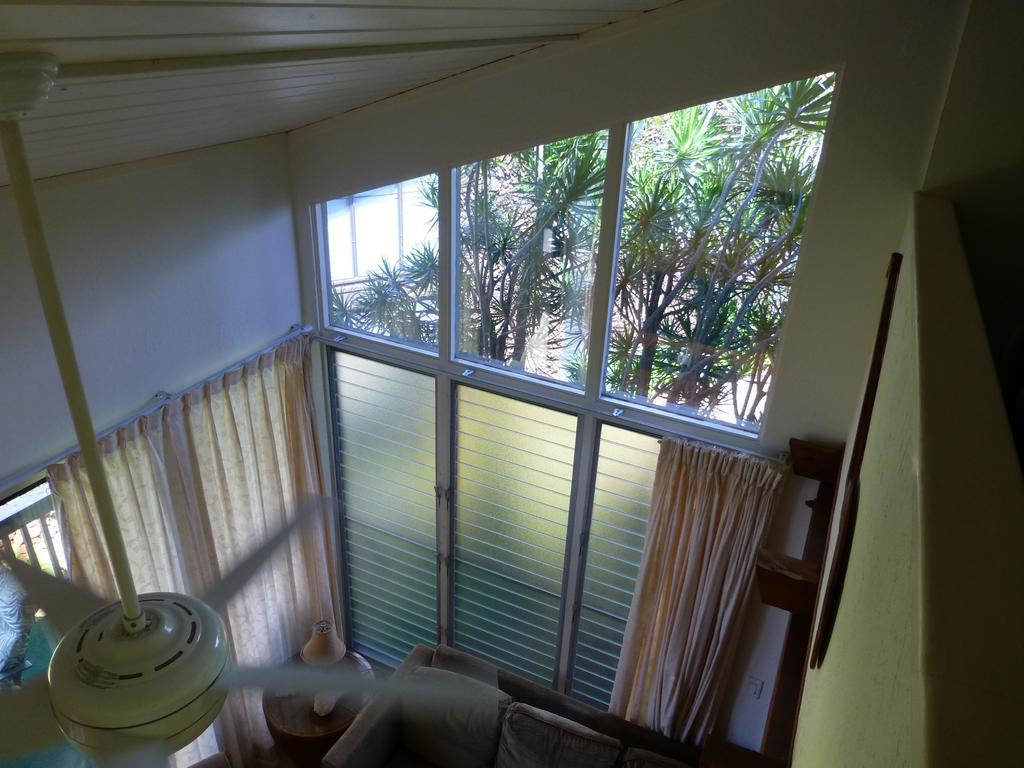 Mahina Surf 220 By Redawning Aparthotel Lahaina Buitenkant foto